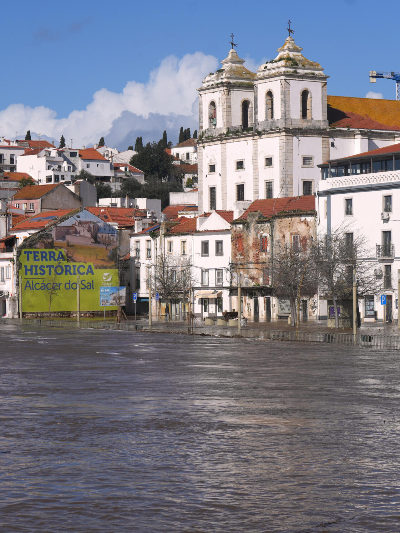 Portugal Stands at Crossroads: Presidential Runoff Election to Shape Nation's Future Amid Devastating Storms