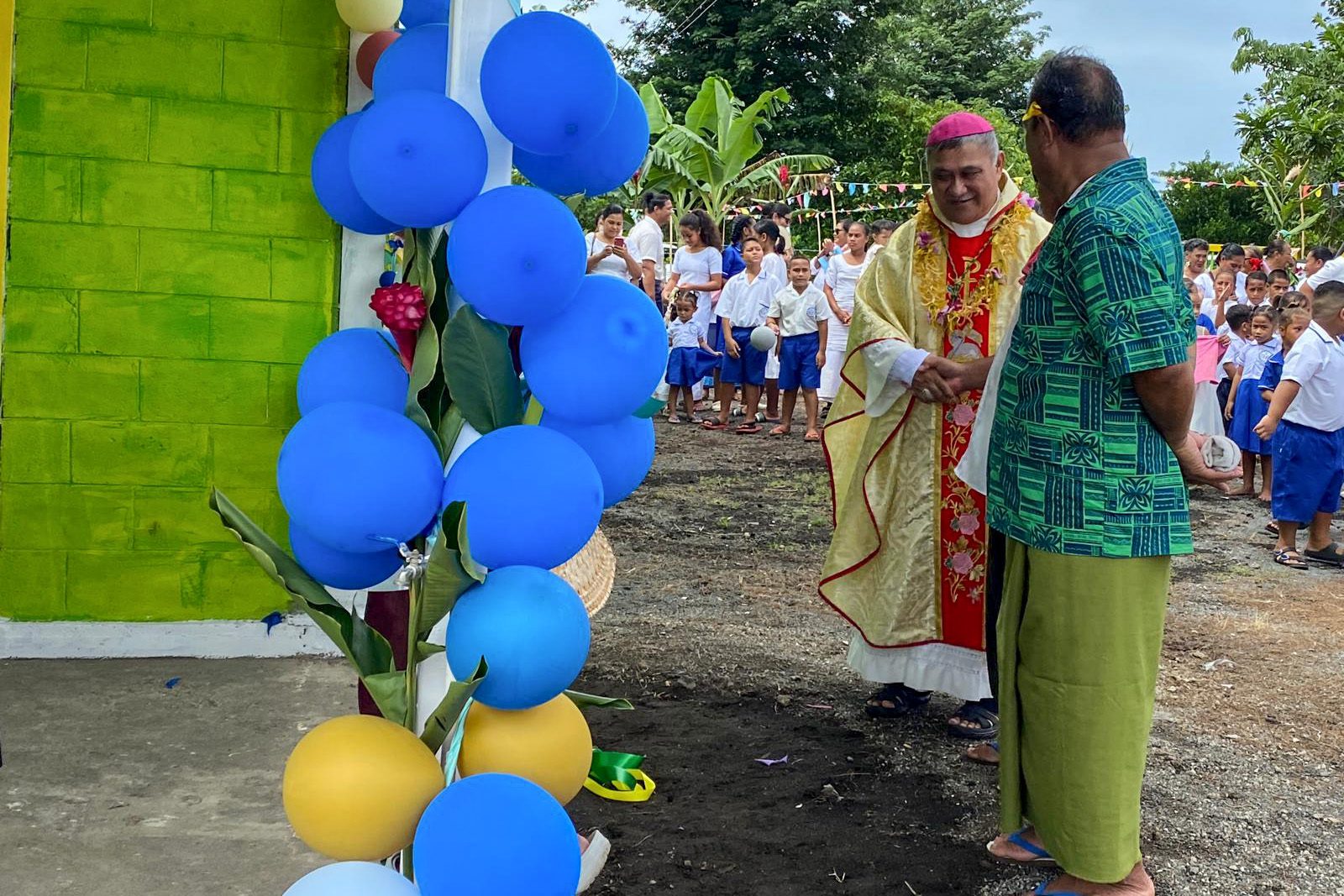 Samoa Takes Flight: Minister Mulipola Leads High-Stakes Investment Initiative to Secure National Airline's Future