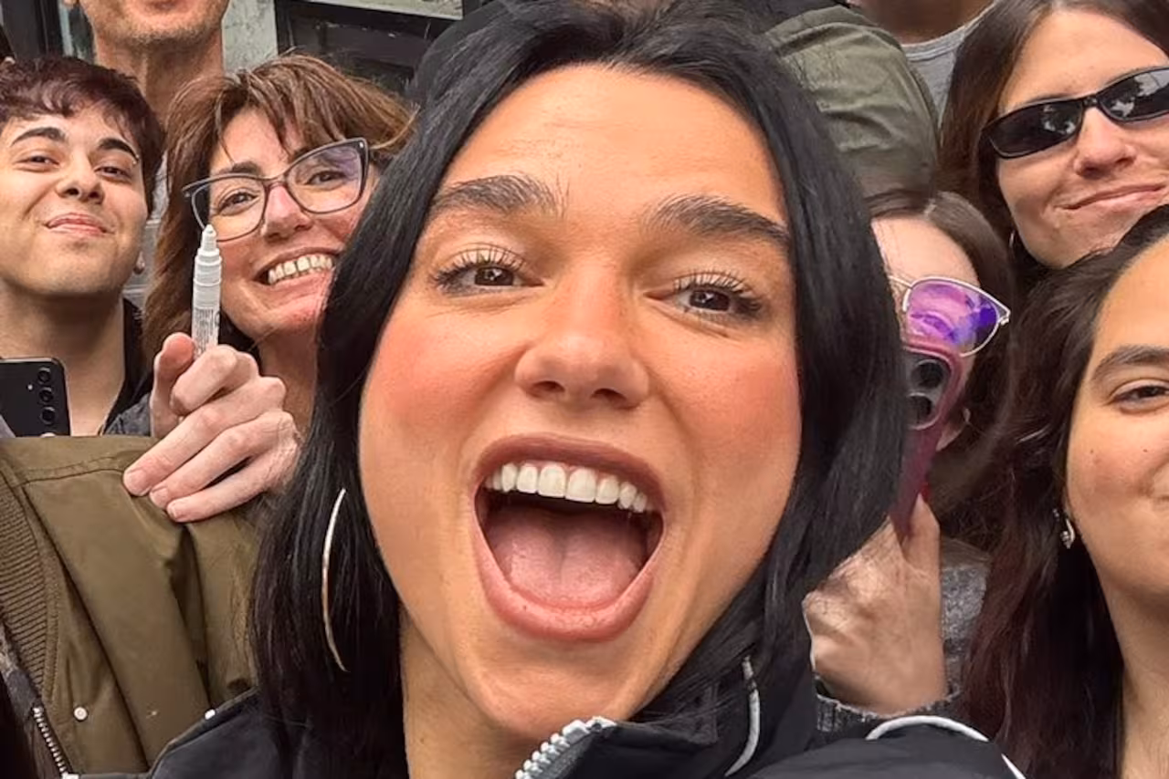 Dua Lipa revolucionó Palermo tras el Superclásico